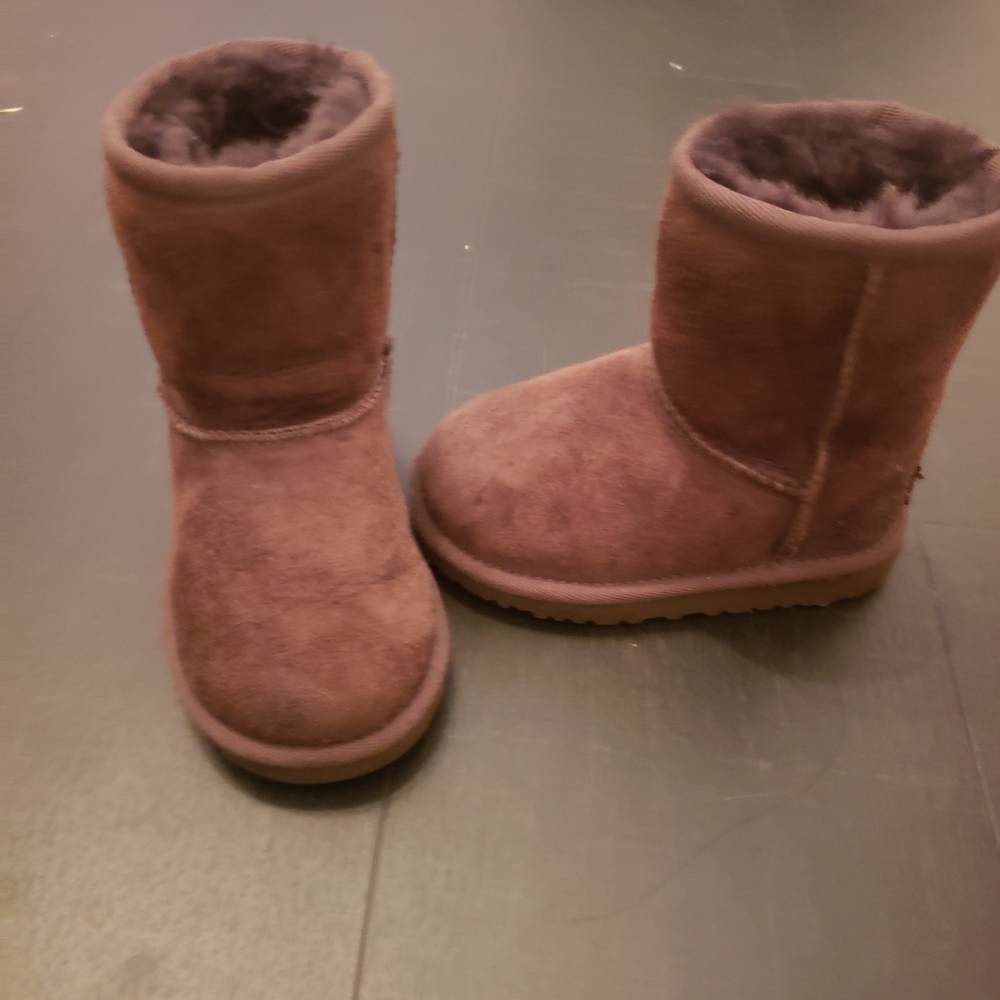 Toddler ugg boots